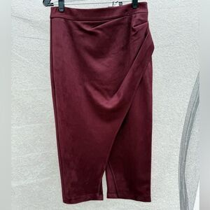 Elie Tahari Elegant Burgundy Wrap Skirt